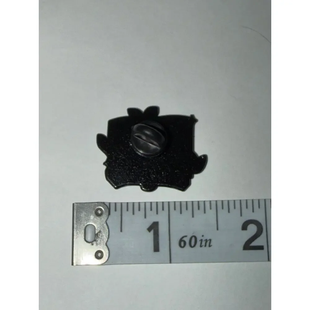 So Many Books, So Little Time Read Pin Brooch